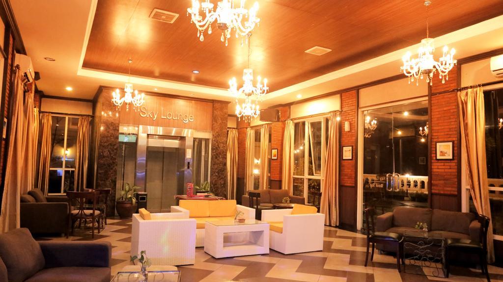 Amarelo Hotel Solo Eksteriør billede