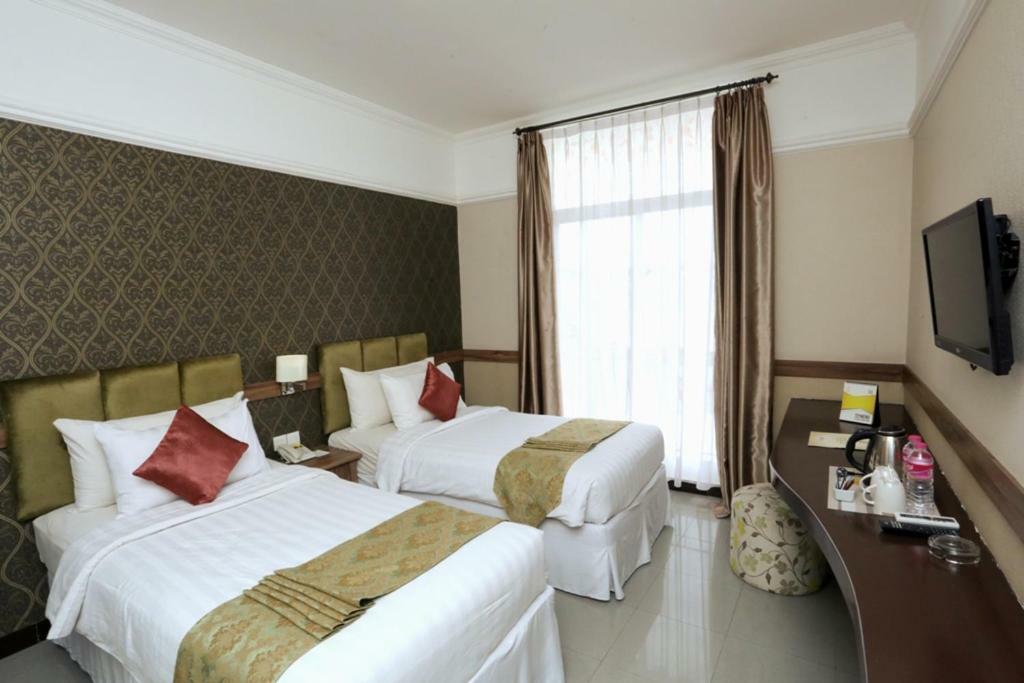 Amarelo Hotel Solo Eksteriør billede