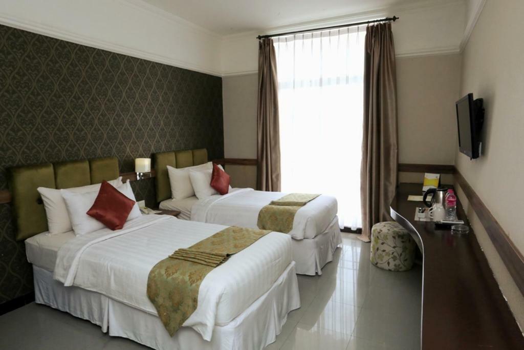 Amarelo Hotel Solo Eksteriør billede